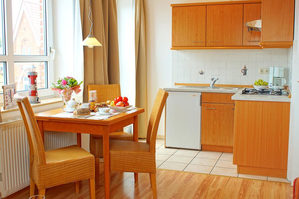 Baltic Koelln Appartement Heiligenhafen Oda fotoğraf